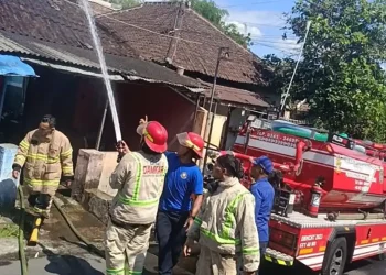 Kebakaran Rumah di Pakisaji Malang Diduga Berawal dari Anak Bermain Korek