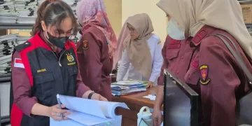 Kejari Kabupaten Malang Geledah Kantor Dinkes, Sita Dua Koper Dokumen Dugaan Korupsi Ambulans