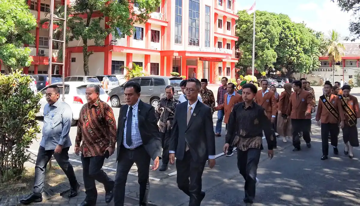 Menko Yusril Ihza Mahendra Sampaikan Orasi Ilmiah Kebangsaan di Unikama