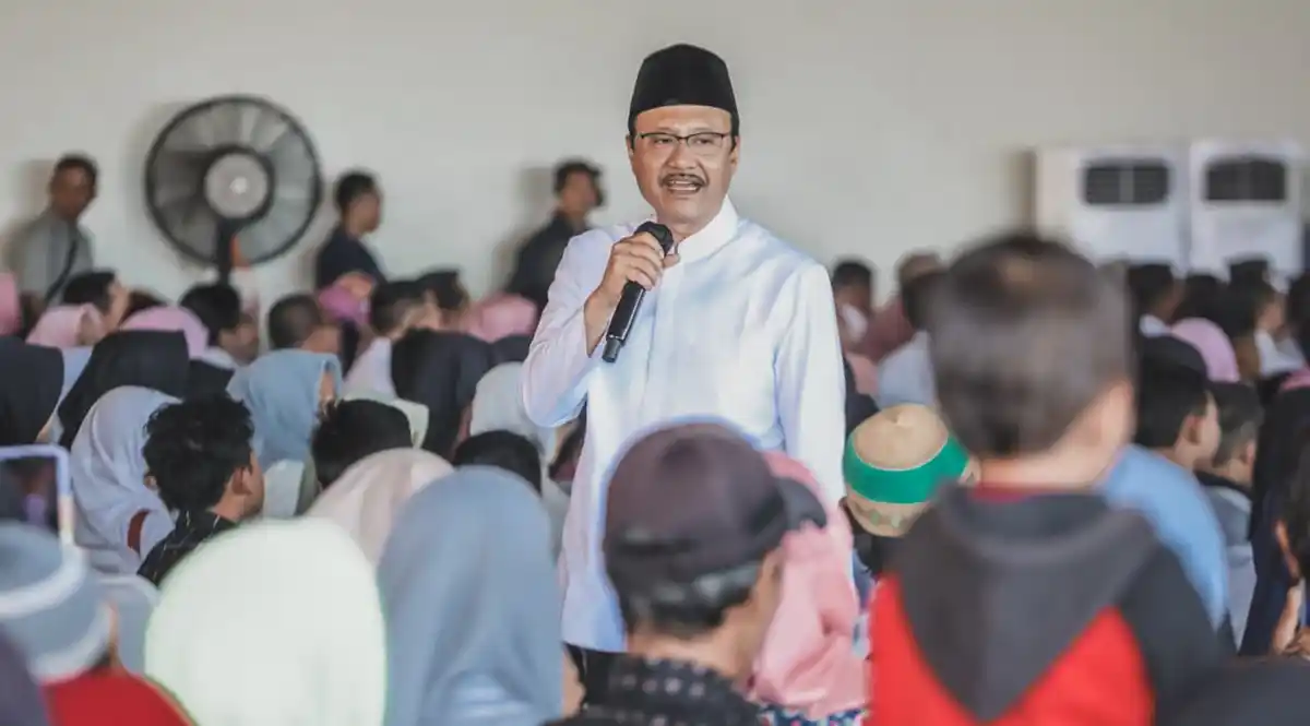  Rapat Konsolidasi dan Pembekalan Kepala Sekolah Rakyat 