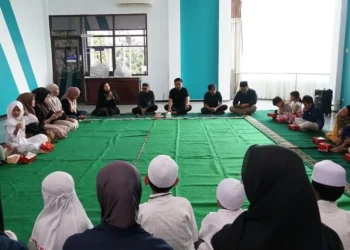 PLN UP3 Malang Bersama YBM PLN Tebar Bahagia untuk Generasi Penerus Bangsa
