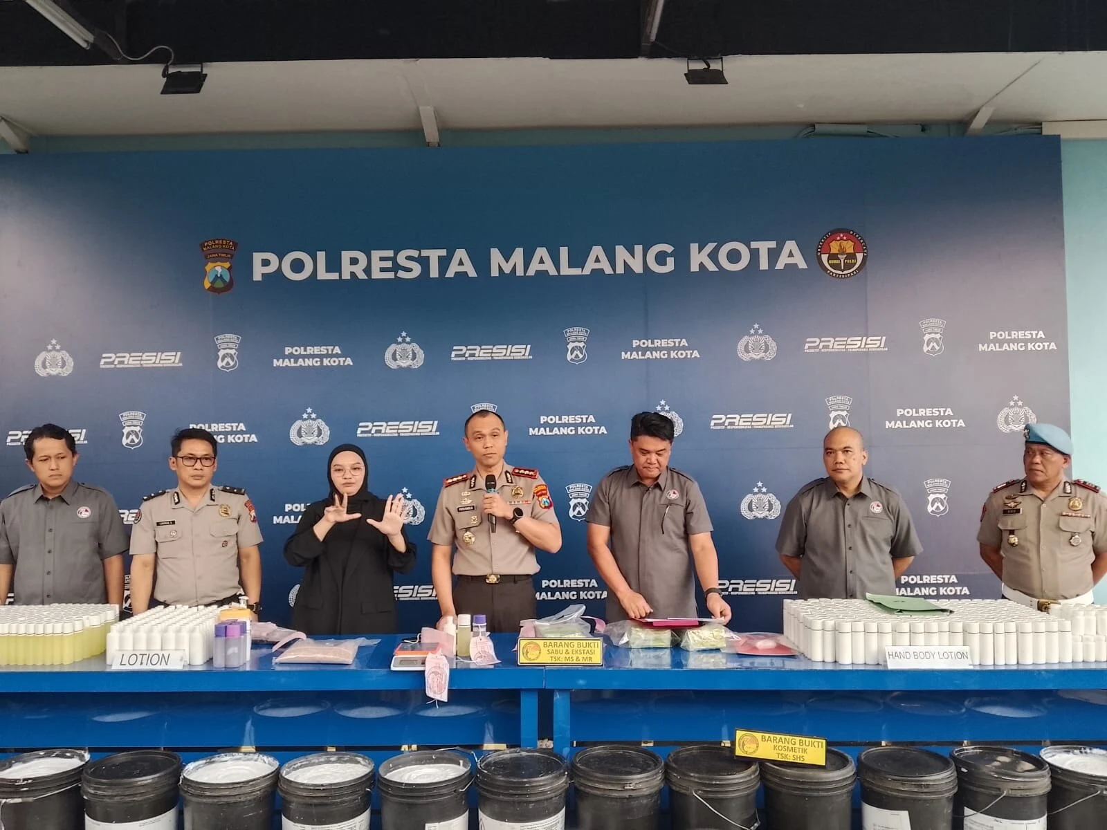 Polisi Bongkar Produsen Kosmetik Ilegal di Kota Malang, Racikan Otodidak Dijual di Marketplace
