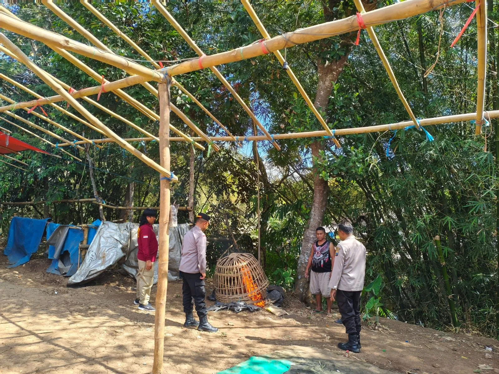Polres Malang Bongkar Dua Arena Diduga Lokasi Judi Sabung Ayam di Singosari dan Gedangan