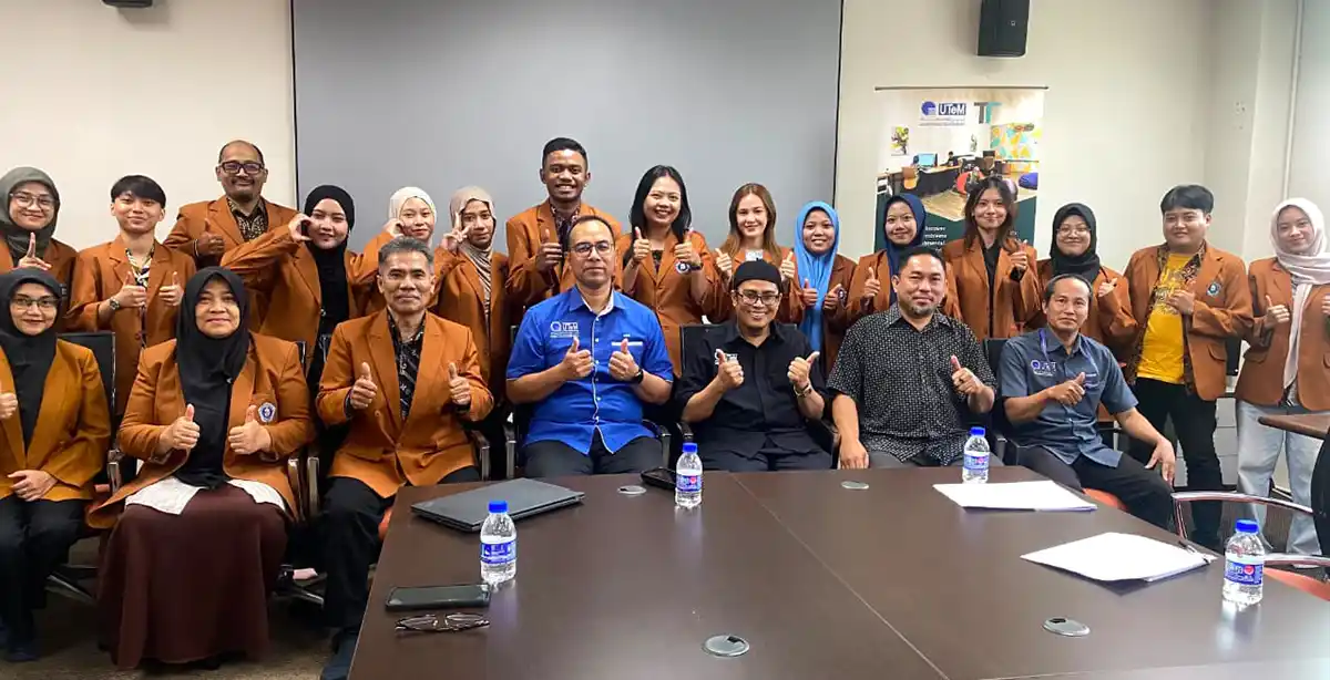 Resmi Diluncurkan, 15 Mahasiswa Unikama Ikuti Program KKN dan PLP Internasional di Malaysia