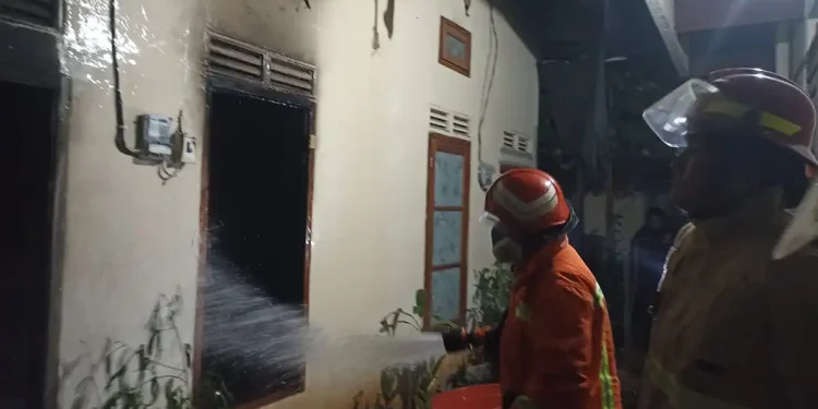 Rumah Kos di Sengkaling Kebakaran, Penghuni Asal Balikpapan Alami Luka Bakar