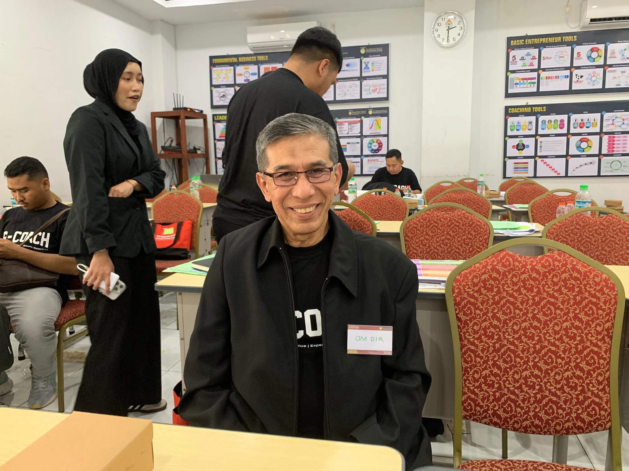 Sisi Lain GBC Angkatan ke-74 by Coach Dr Fahmi, Pria Berusia 69 Tahun-pun Antusias Belajar Bisnis