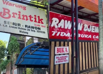 Tetap Kuliner Favorit, Keunikan Kuah Hitam dan 5 Tempat Rawon Enak di Malang