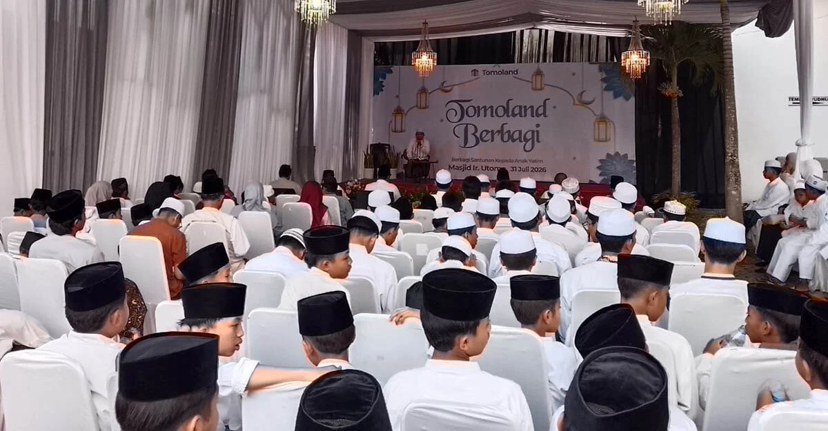 Tomoland Santuni 100 Anak Yatim, Perkuat Komitmen Berdampak bagi Masyarakat