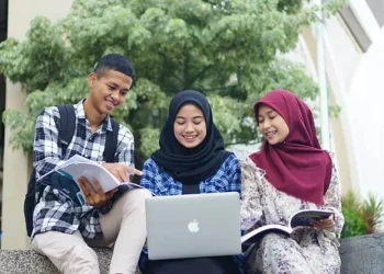 Tim Dosen UM Luncurkan Instrumen Deteksi Dini Ketergantungan AI pada Remaja