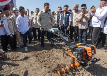 Wamentan, STAPA Center, dan HKTI Salurkan Alat Pertanian untuk 50 Gapoktan di Malang Raya