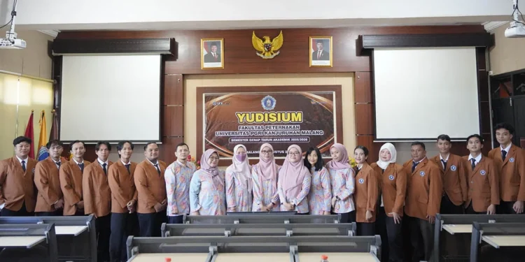 13 Lulusan Fapet Unikama Diminta Terus Berkarya dan Jaga Almamater