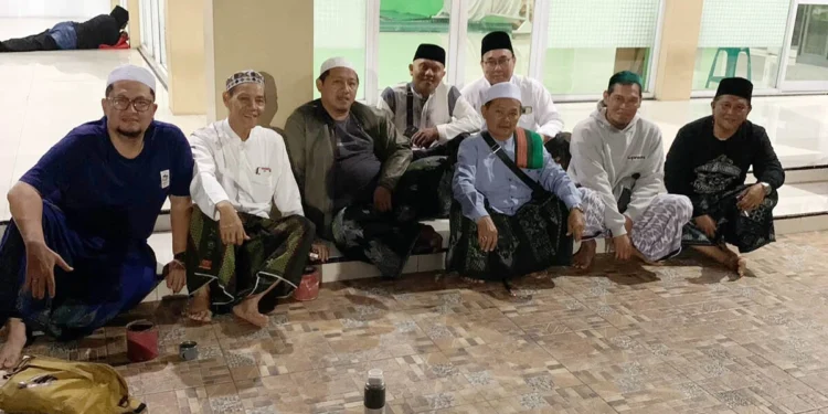 21 Jam Ngaji Gus Baha Malang-Rembang