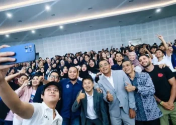 Arema FC Sambut Maba, Sepak Bola dan Kampus Menggerakkan Ekonomi Lokal