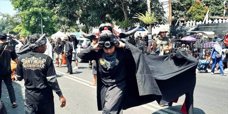 Bantengan1