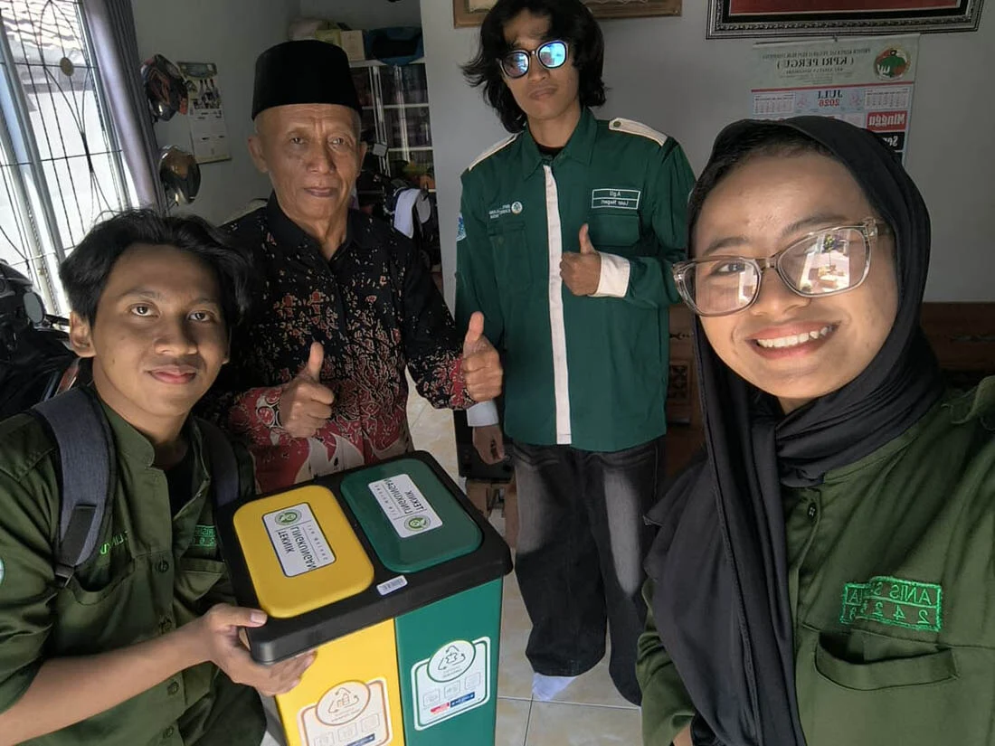 Dosen Itn Malang Bantu Warga Candirenggo Pilah Sampah Dari Rumah 52