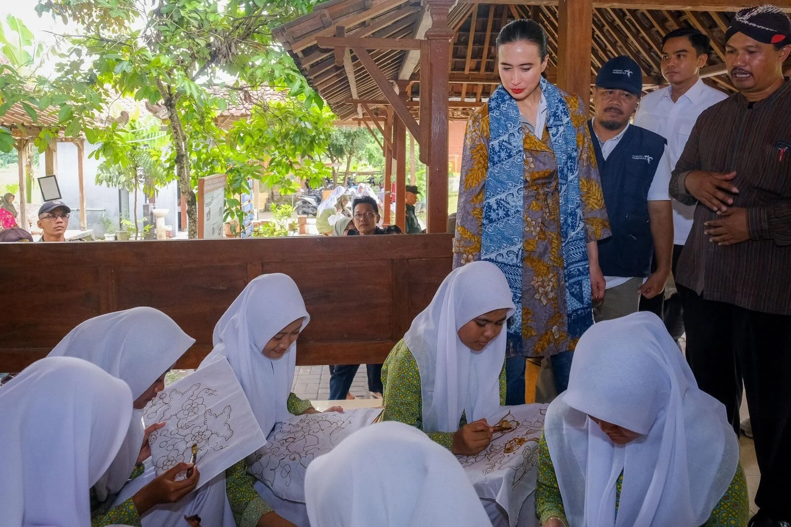 Dua Penggerak Desa Sejahtera Astra Raih Satyalencana Kepariwisataan dari Presiden
