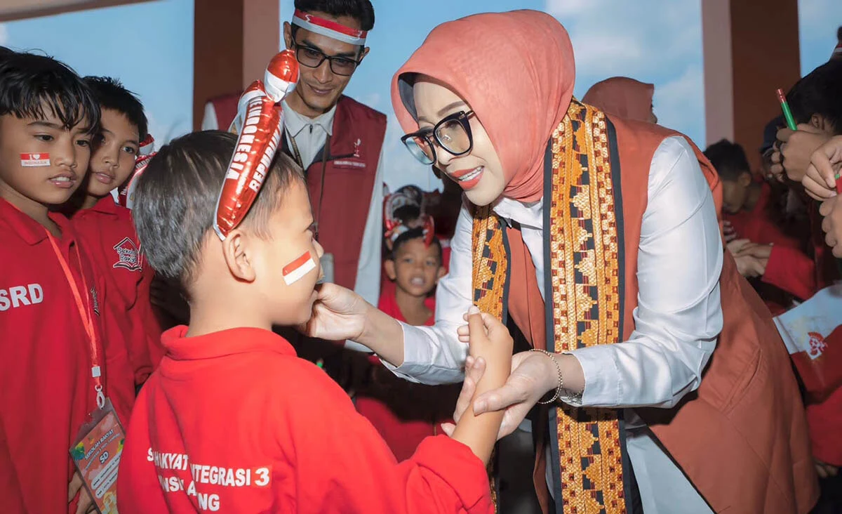 Fatma Saifullah Motivasi Siswa Sekolah Rakyat Lampung 18
