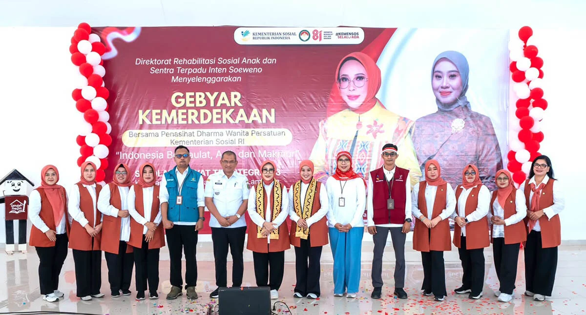Fatma Saifullah Motivasi Siswa Sekolah Rakyat Lampung 52