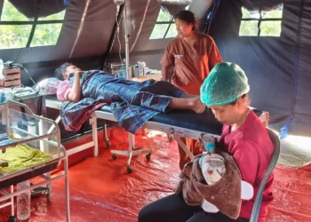 Gempa NTT, Bayi Lahir Selamat di Tenda Karang Taruna