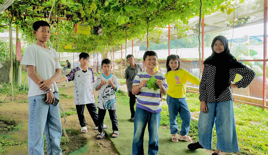 Grand Mercure Malang Mirama Ajak 10 Anak Asuh Wisata Edukasi Sambut Tahun Ajaran Baru