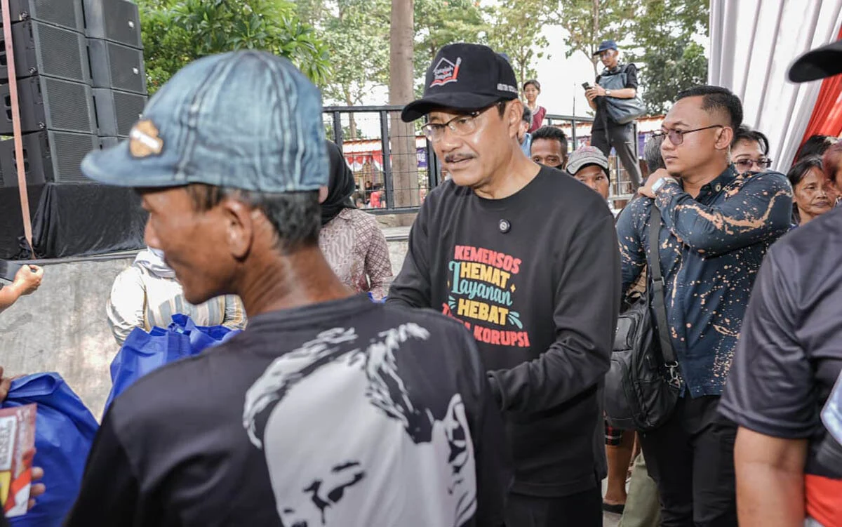 Gus Ipul Sampaikan Pesan Presiden Soal Bantuan Sosial Di Kalijodo 1