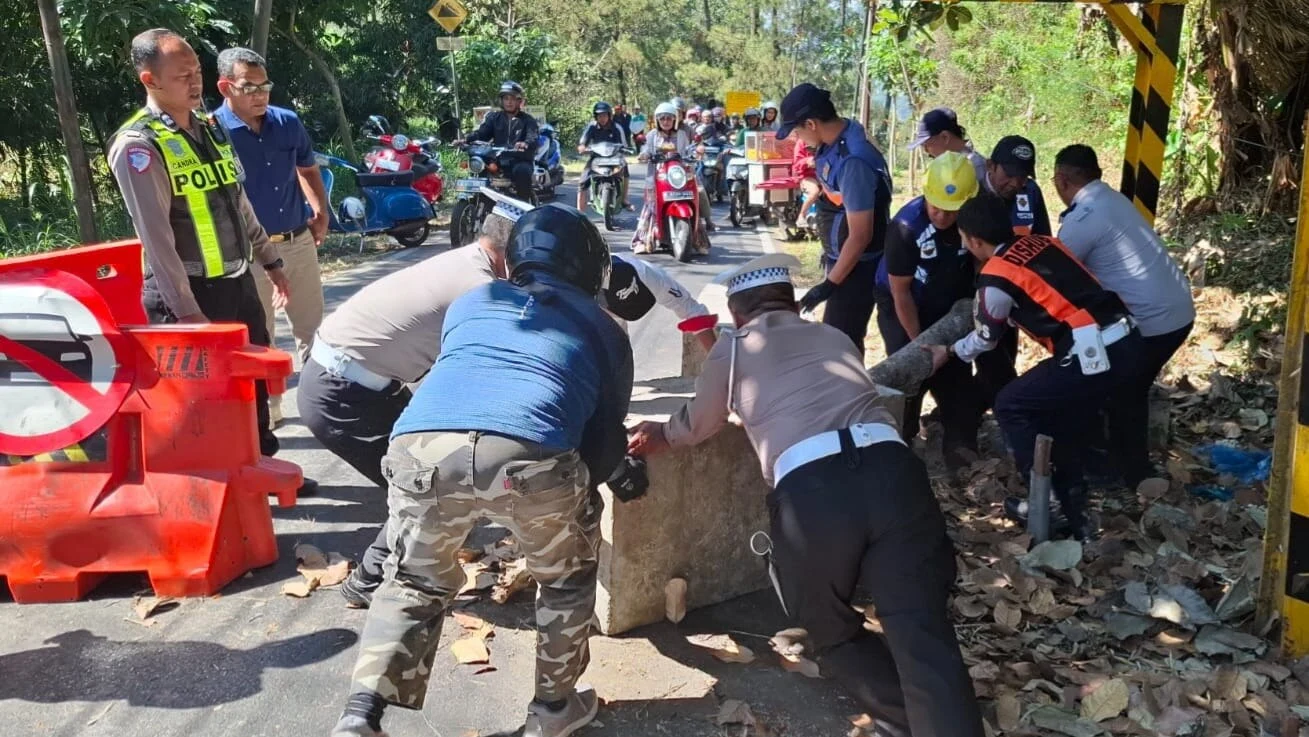 Jumlah Laka Terus Bertambah, Polisi Tutup Total Jalur Klemuk Kota Batu