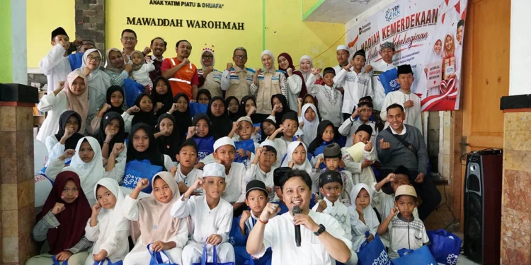 Kemerdekaan RI: YBM PLN UP3 Malang Hadirkan Kebahagiaan Lewat Lomba dan Santunan di Panti Asuhan Mawaddah Warohmah