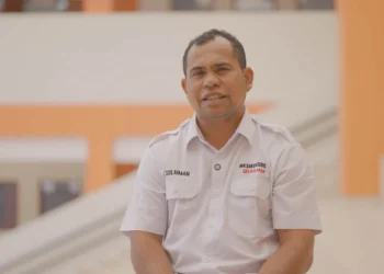 Kisah Sulaiman, Anak Petani Flores yang Jadi Wali Asuh Sekolah Rakyat