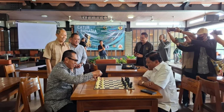 Kolaborasi Lintas Sektor Kota Batu Merawat Ekosistem Olahraga Lewat Catur Bahagia SIWO PWI Malang Raya