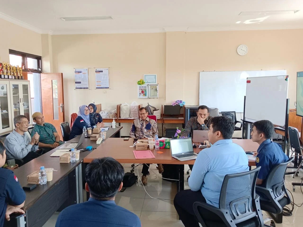 Lolos Hibah Kemdiktisaintek, Inovasi NeuroGuard Laboran ITSK Soepraoen Jalani Monitoring dan Evaluasi KILAB 2026