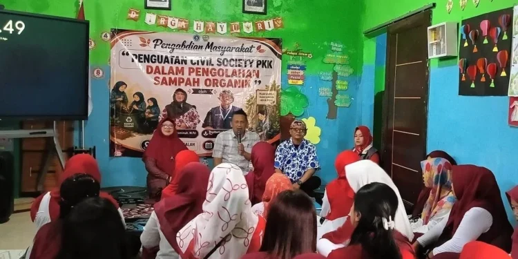 Pengabdian Masyarakat Unikama: Hadirkan Pembelajaran Kontekstual dari Pengelolaan Sampah hingga Senam Irama