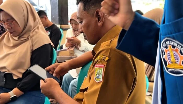 Polinema Beri Pendampingan BUMDes Wringinsongo untuk Memperkuat Pelaporan Keuangan Digital