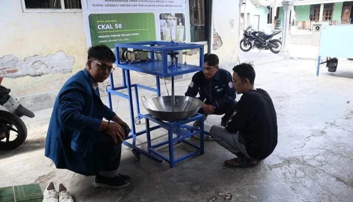 Polinema Terapkan Teknologi Termo Separasi Di Umkm Vco Blitar 11