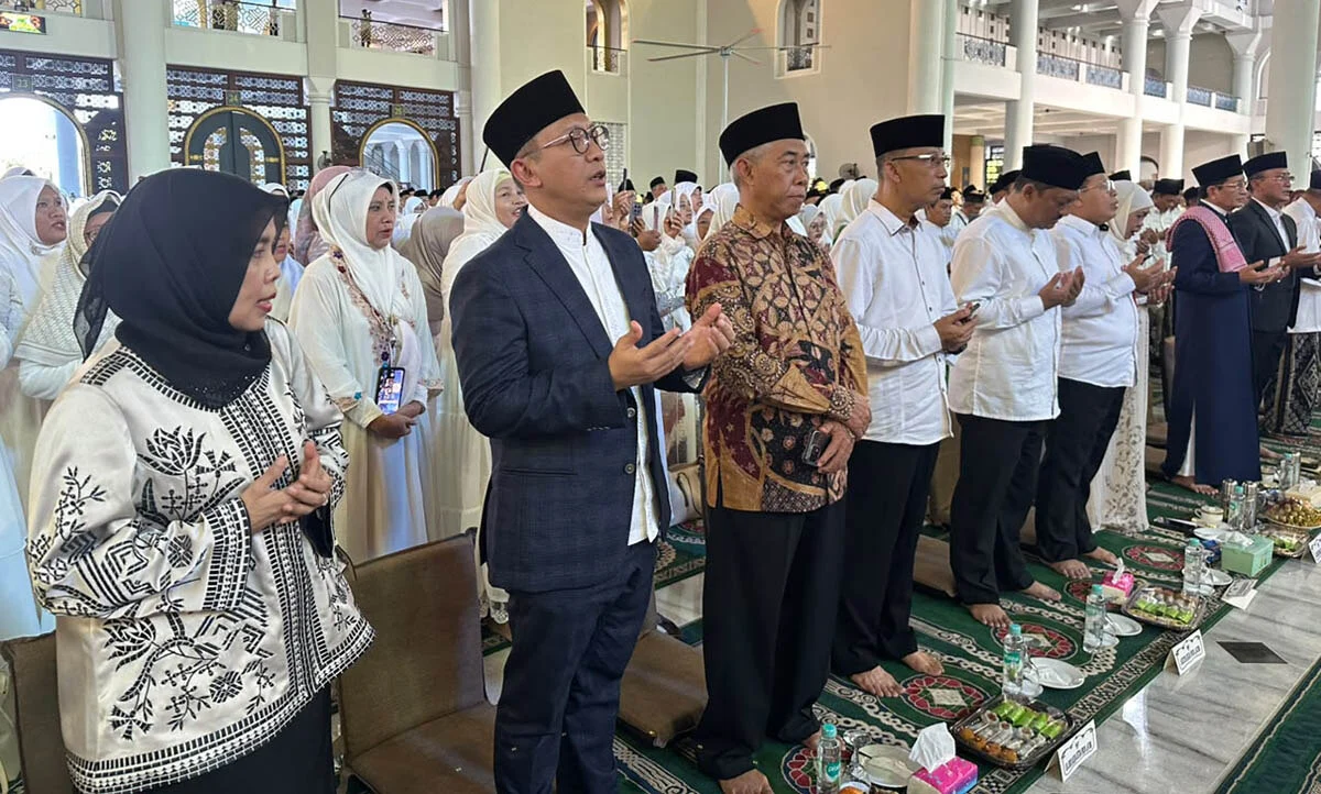 Rektor UIN Malang Dampingi Menag pada Tabligh Akbar IGIC 2026