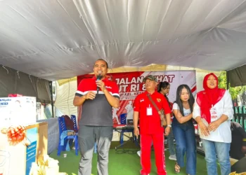 Rendra Kunjungi Empat Titik Senam dan Jalan Sehat di Malang