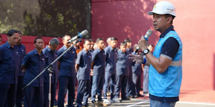 Semangat Kemerdekaan RI ke-81, PLN UP3 Malang Perkuat Pelayanan Sepenuh Hati Bersama Cleaning Service dan Security