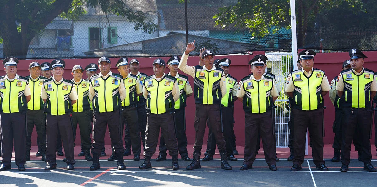 Semangat Kemerdekaan Ri Ke 81 Pln Up3 Malang Perkuat Pelayanan Sepenuh Hati Bersama Cleaning Service Dan Security 52