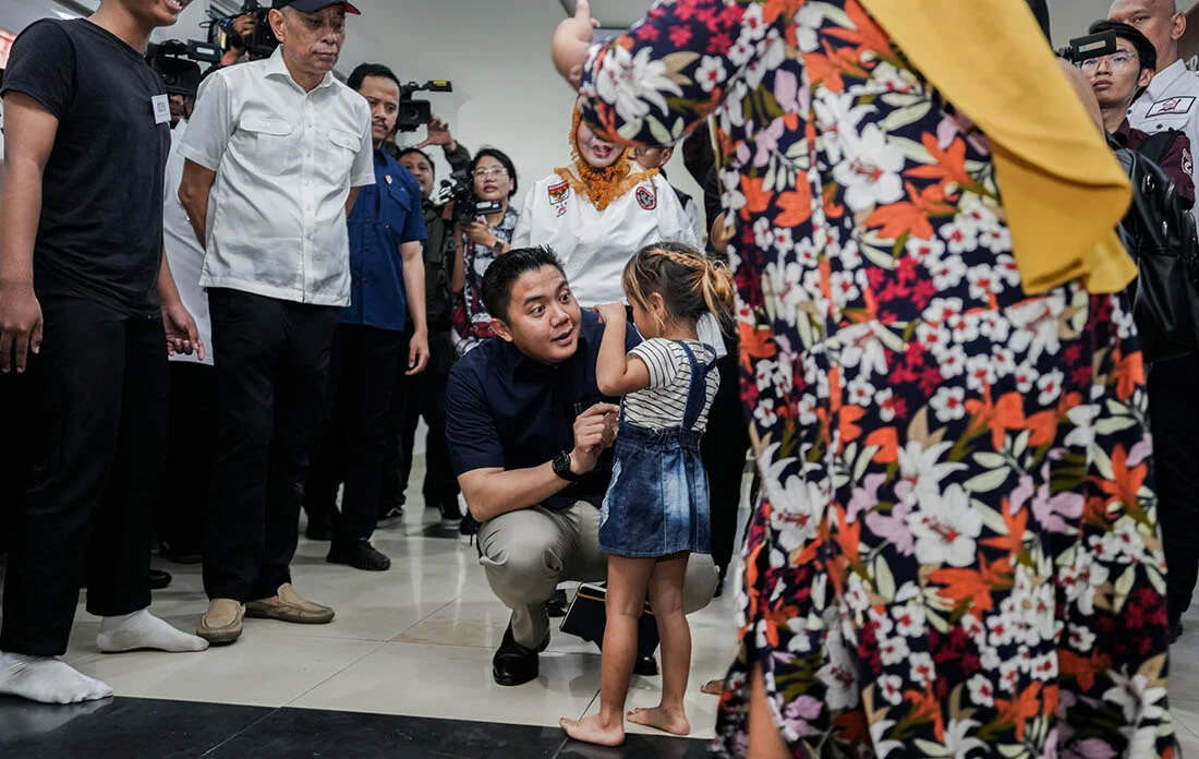 Seskab Teddy Dorong Anak Putus Sekolah Berani Bermimpi Besar lewat Sekolah Rakyat