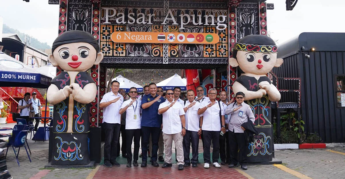 Sesmenkemsetneg Tinjau Persiapan Upacara HUT RI Ke-81 di Museum Angkut