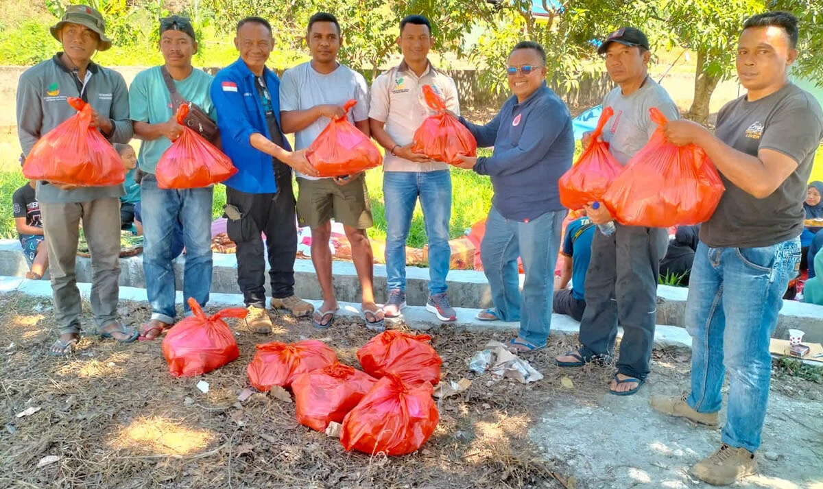 Tiga Dapur Umum Kemensos Layani Korban Gempa Manggarai Timur