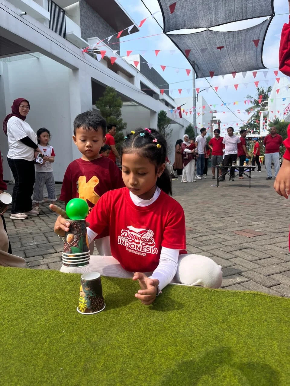 Warga RT 05 Joyo Agung Bersatu dalam Festival Harmoni Kemerdekaan RI ke-81