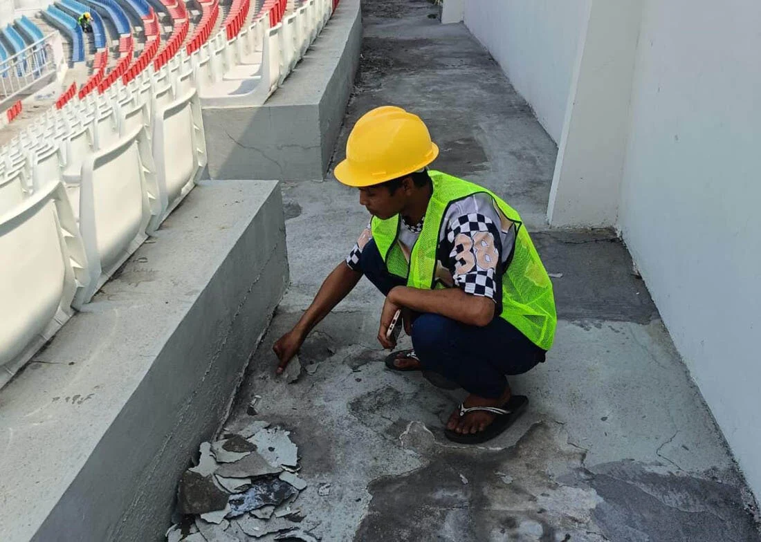 Waskita Karya Perbaiki Tribun Dan Plafon Stadion Kanjuruhan 1