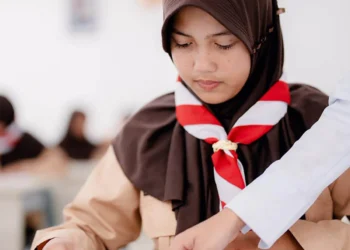 Zaahira Merajut Asa di Sekolah Rakyat