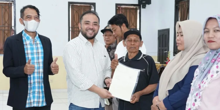 106 Sertifikat PTSL Dibagikan ke Warga Desa Bulukerto Kota Batu