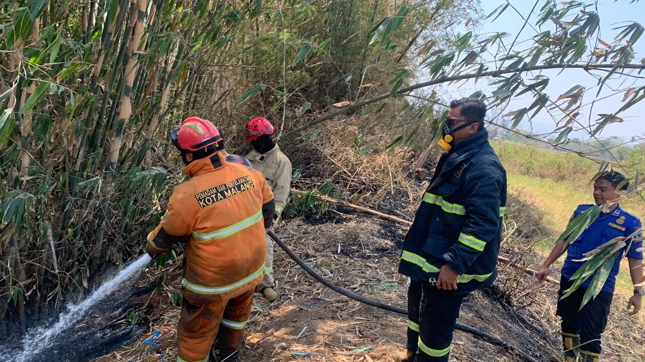 2 Kebakaran Lahan Landa Kota Malang dalam Sehari, Warga Diimbau Tak Buang Puntung Rokok