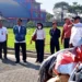 Sekda Kota Batu Alfi Nurhidayat bersama jajaran saat sidak ke TPS Pesanggrahan. Foto: Azmy