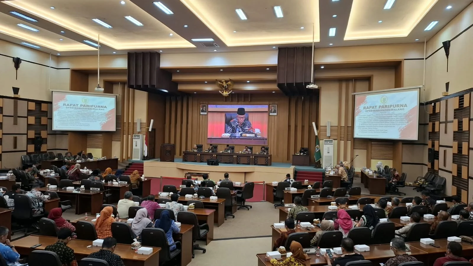 Dprd Kabupaten Malang Bahas Empat Raperda Dalam Rapat Paripurna 19