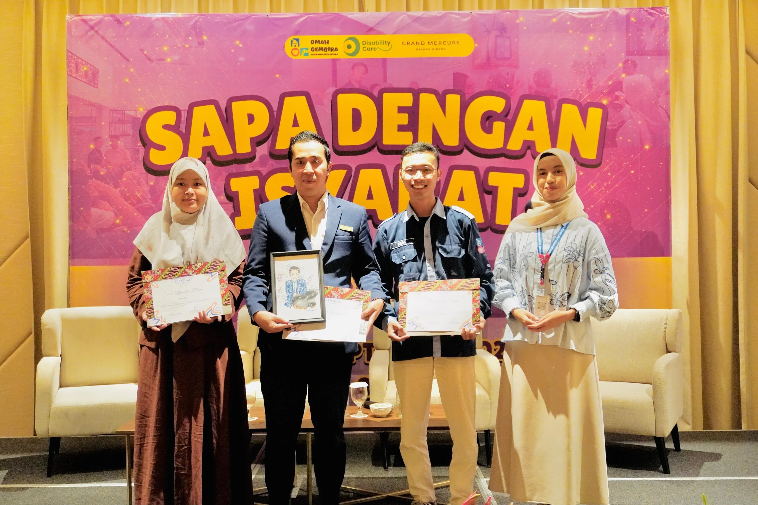 Grand Mercure Malang Mirama Gelar Kelas Bahasa Isyarat Gratis untuk Karyawan dan Masyarakat