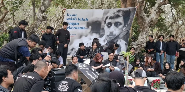 Kasus Munir 22 Tahun Tak Tuntas, Aktivis Gelar Ziarah di Kota Batu