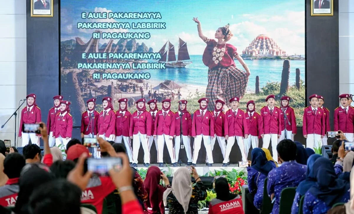 Mensos Gus Ipul Ajak Ribuan Pilar Sosial Sulsel Jadi Agen Perlinsos 18